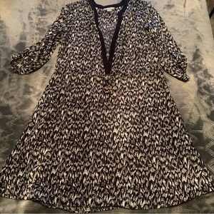 H&M: Black and White 3/4 Sleeve, A-Line Dress, Size 12